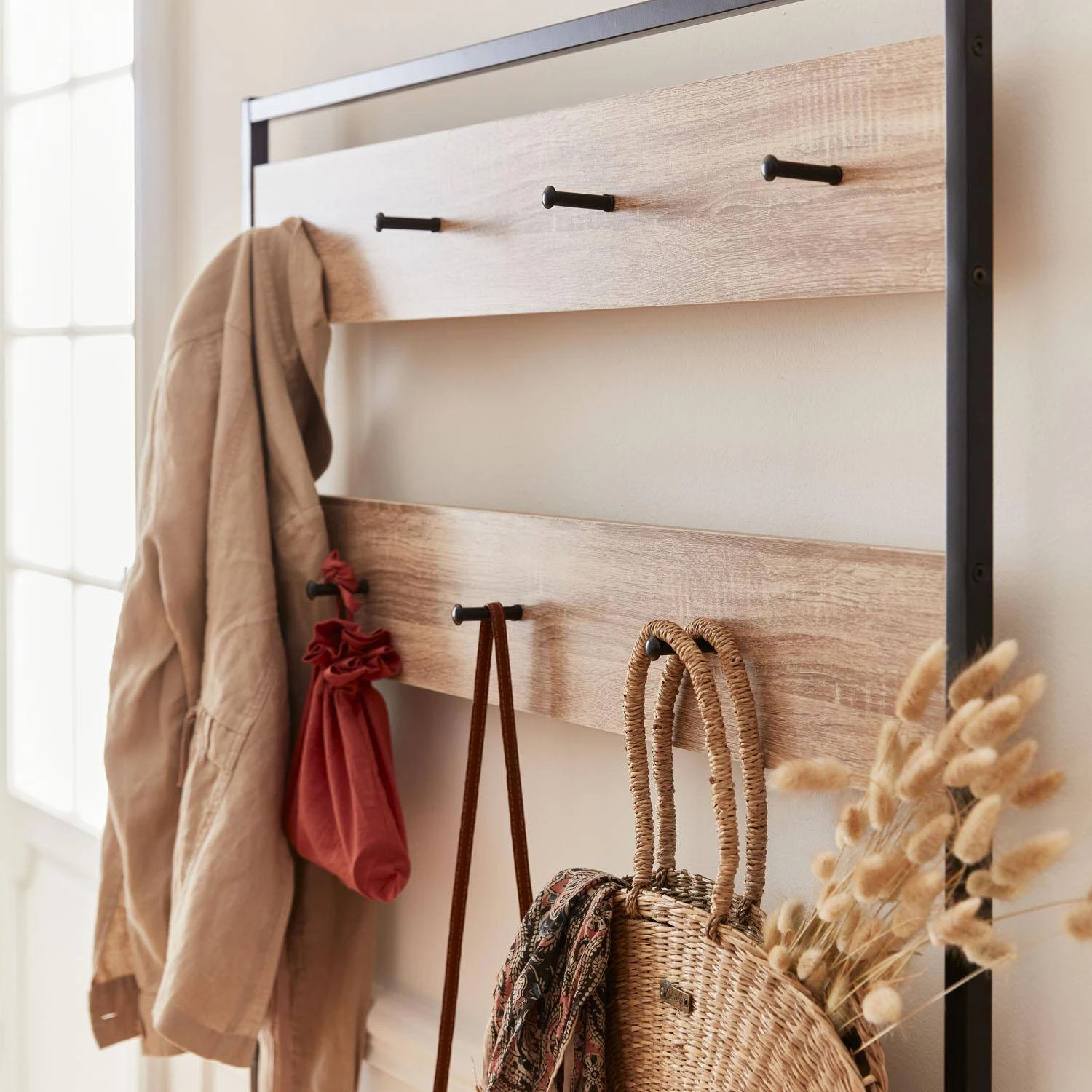 Meuble D'entrée Métal Et Effet Bois 2 Niveaux Et 7 Crochets 4 Meuble D'entrée Métal Et Effet Bois 2 Niveaux Et 7 Crochets – Image 2