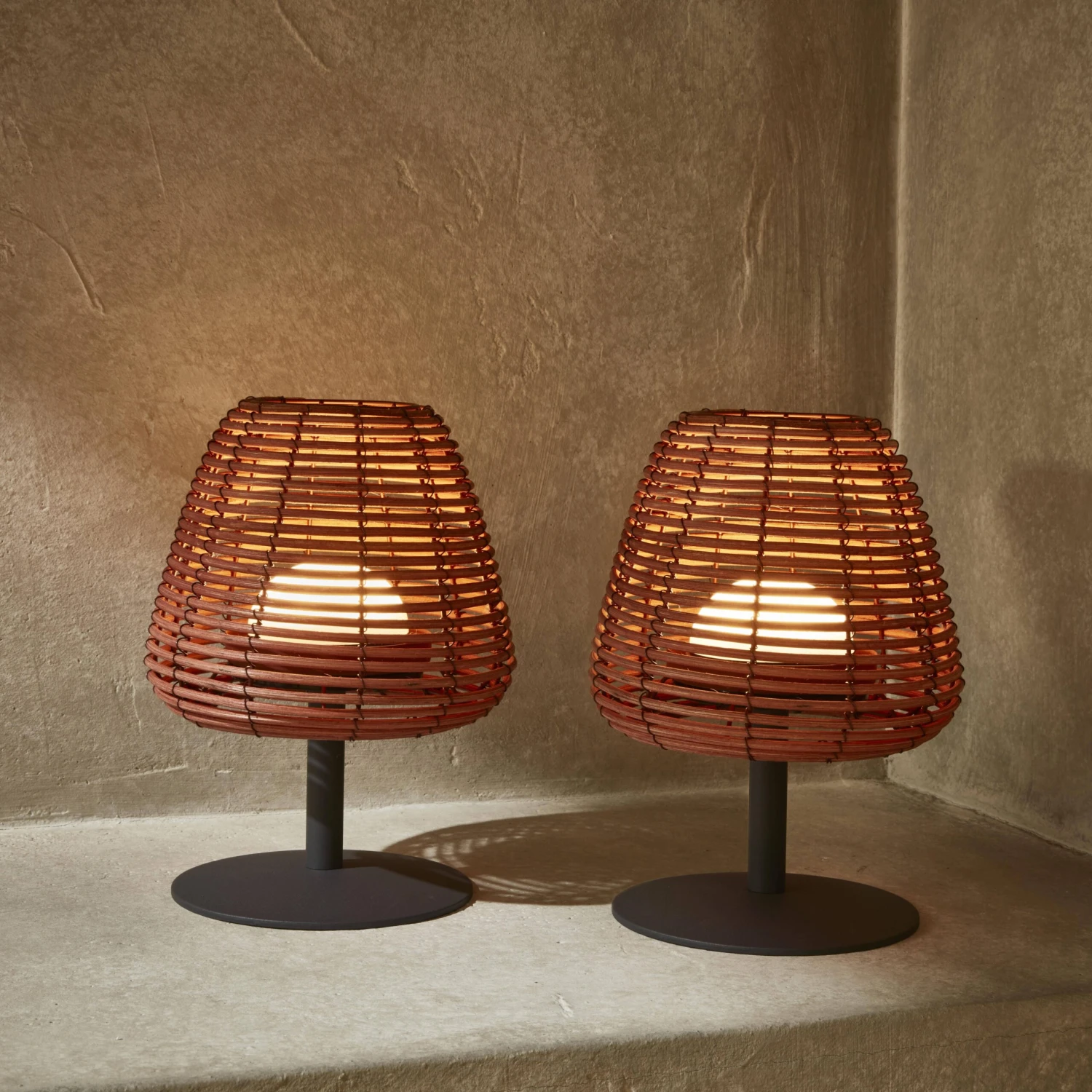 Lampe LED Nomades Sans Fil En Rotin Naturel (lot De 2) 3 Lampe LED Nomades Sans Fil En Rotin Naturel (lot De 2)