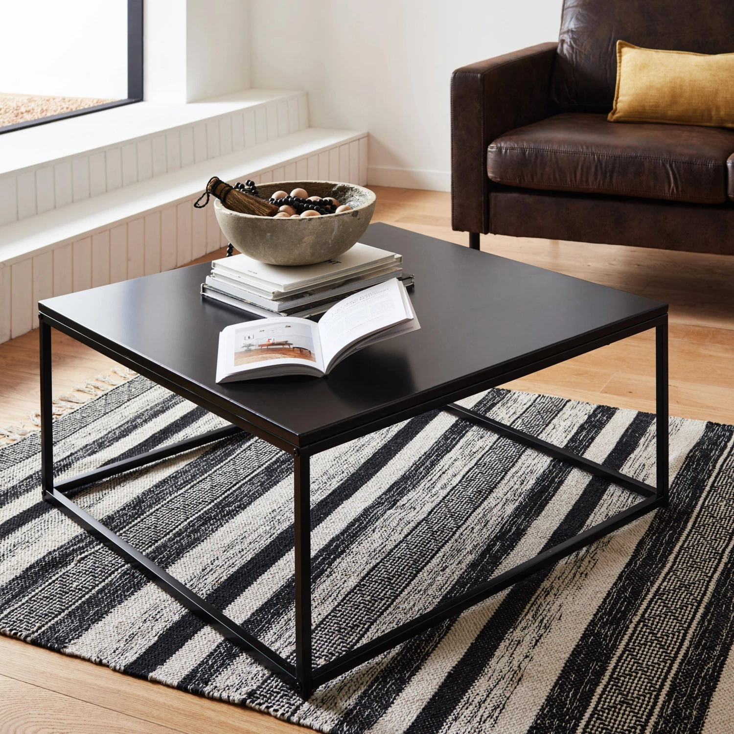 Table Basse Noir En Métal - Industrielle 3 Table Basse Noir En Métal - Industrielle