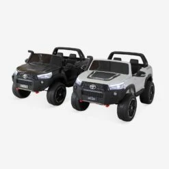 Voiture électrique Enfant Toyota Hilux 12V, 2 Places Couleur : Blanc -Sweeek roctoyhilrcwh 0dd41dc19c2c7744955187a80d63e273