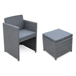 Salon De Jardin 6-10 Places Avec Housse - Vasto Couleur : Gris / Gris -Sweeek salon de jardin 6 10 places vasto avec housse coloris gris coussins gris chine table encastrable 01bc5588e798f7e905fecc3b071d8958